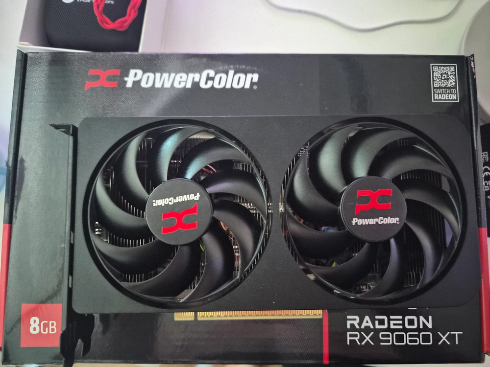 9060xt 8GB REAPER 이미지