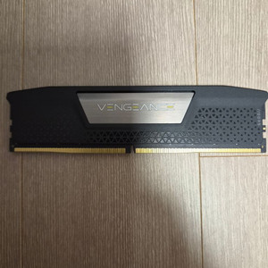 커세어 벤전스 DDR5 32GB 5200MHz 데스크탑 램 팝니다 이미지