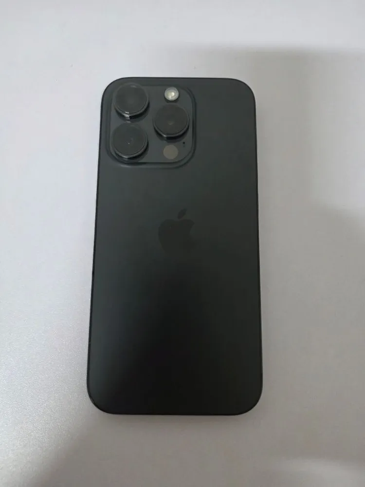 아이폰 15 프로 256GB 블랙 티타늄 이미지