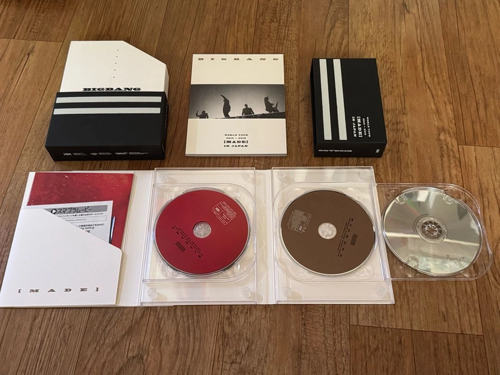 빅뱅 world tour MADE in Japan 블루레이 와 2 CD - 안심되는 중고거래
