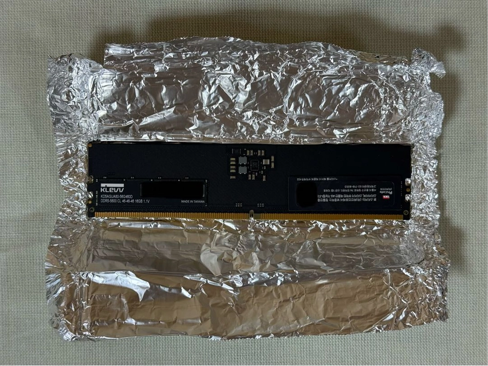 에센코어(ESSENCORE) 클레브(KLEVV) DDR5 5600 CL46 16GB SK하이닉스 A다이 램 - 안심되는 중고거래