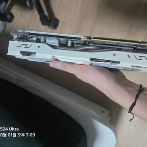 고성능 그래픽카드 이미지