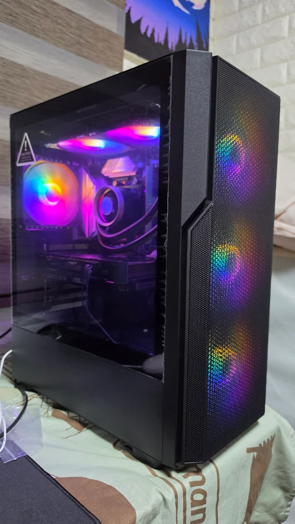 라이젠 9600x rtx5060ti 컴퓨터 본체 - 안심되는 중고거래