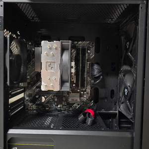 AMD 라이젠5 5600G 게이밍 PC 반본체 팝니다. 이미지