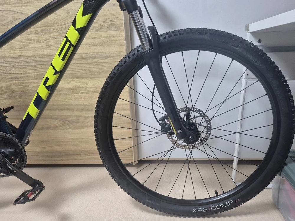 2021년형 트렉 마린 5 (Trek Marlin 5) 다크 아쿠아틱/트렉 블랙 MTB 자전거 이미지