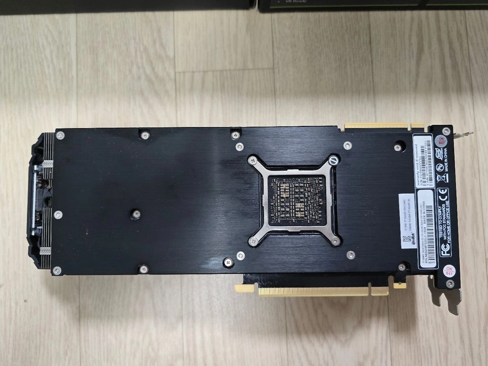 RTX 2080 Ti 그래픽카드 이미지
