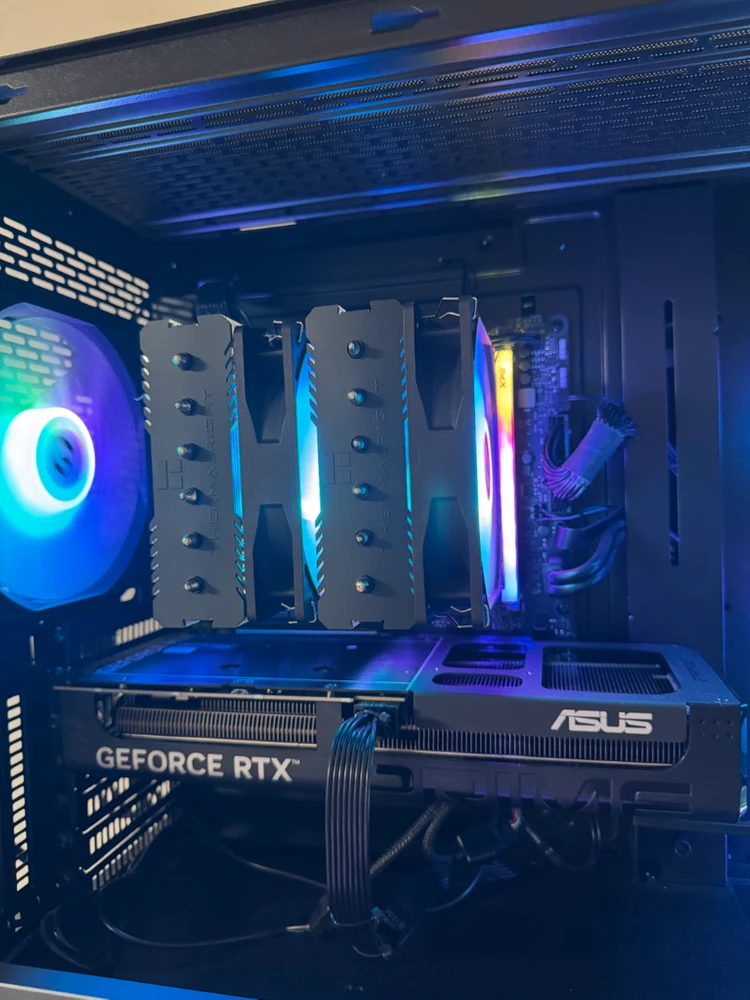 9600x 5060ti 16gb 본체 판매합니다. (민트급) 윈도우11home fpp 포함 이미지