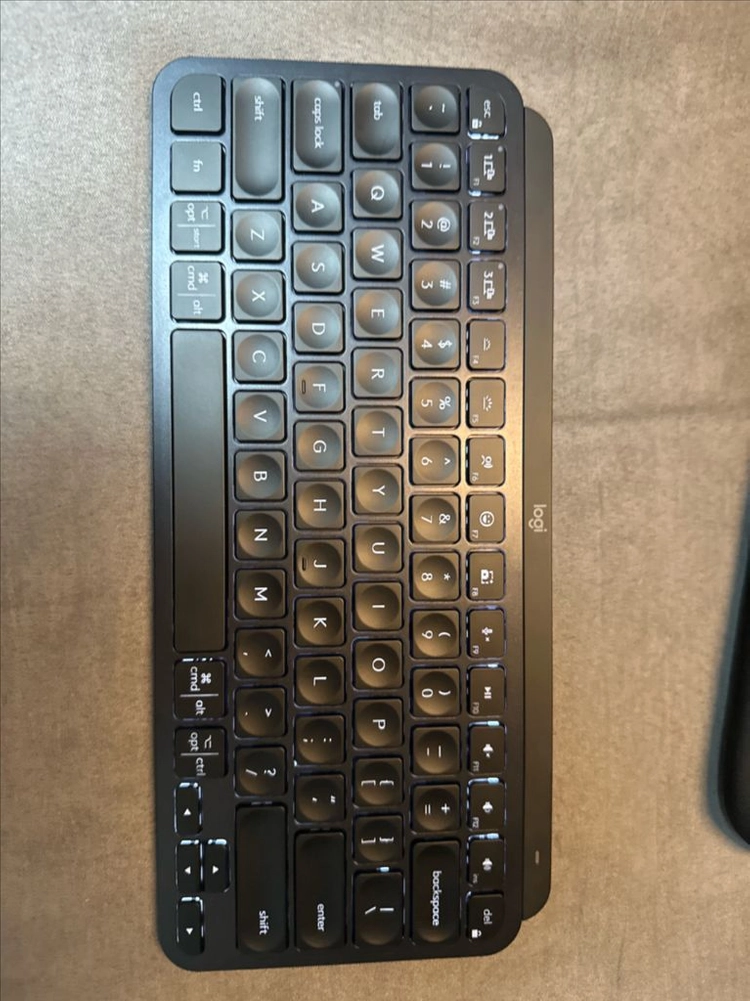 mx keys mini 이미지