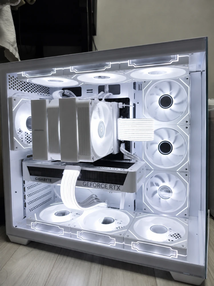 라이젠7 9800X3D RX9070XT 화이트신품본체 팝니다 - 안심되는 중고거래