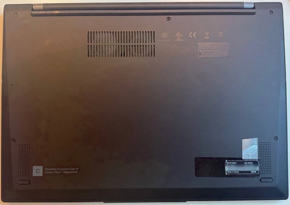 ThinkPad X1 Carbon Gen 11 (i7-1365U / 32GB / 512GB) 이미지