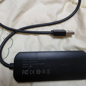 RCA USB-A 허브 블랙 이미지