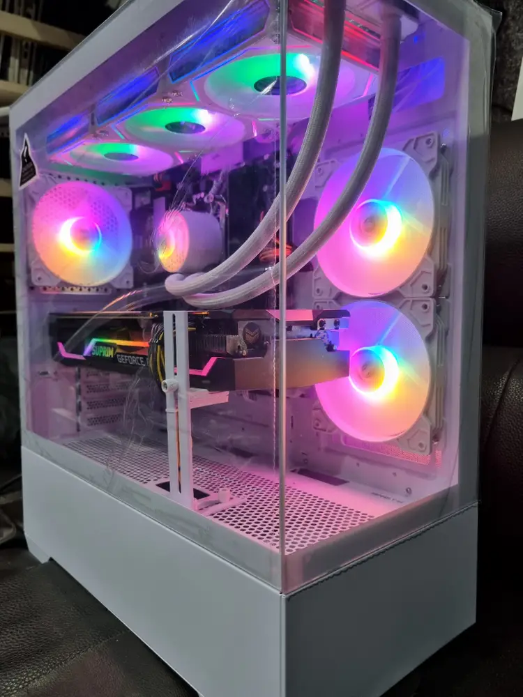 라이젠 9600X D5 16G RTX 3080 10G 그래픽 카드 이미지