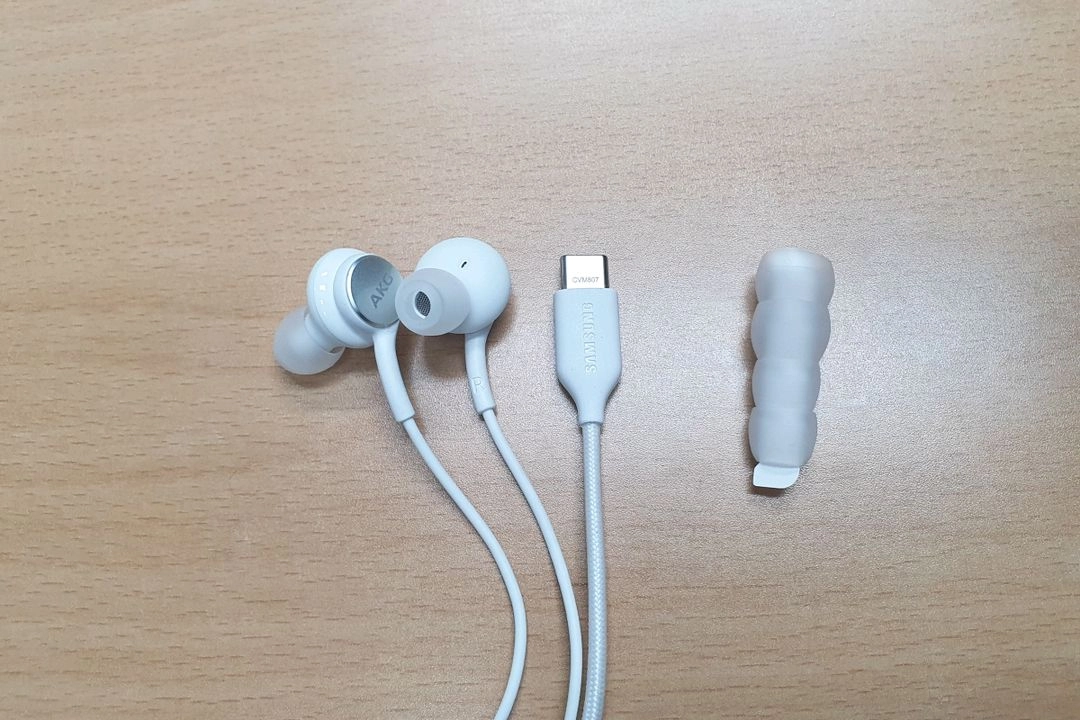 [신품] 삼성 C타입 유선이어폰 AKG USB 팝니다. 이미지