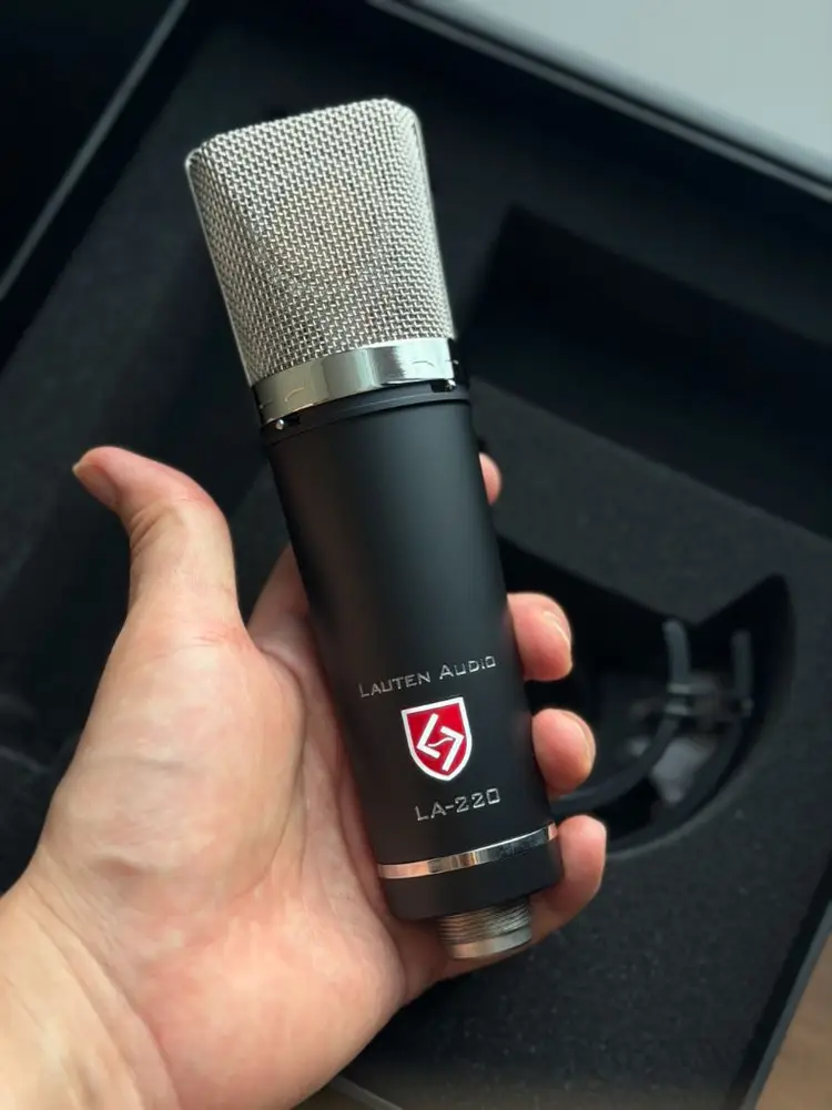 라우텐 오디오 lauten audio LA220 v2 콘덴서 마크 이미지