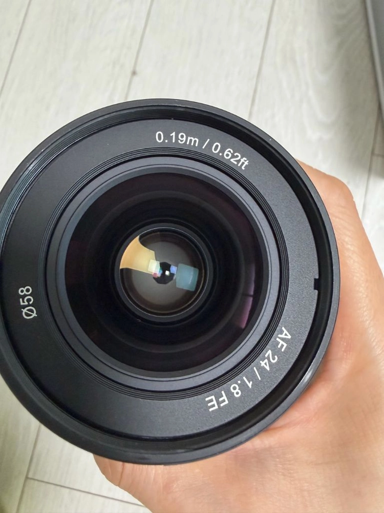 삼양 AF 24mm F1.8 FE 렌즈 (새상품급) 이미지
