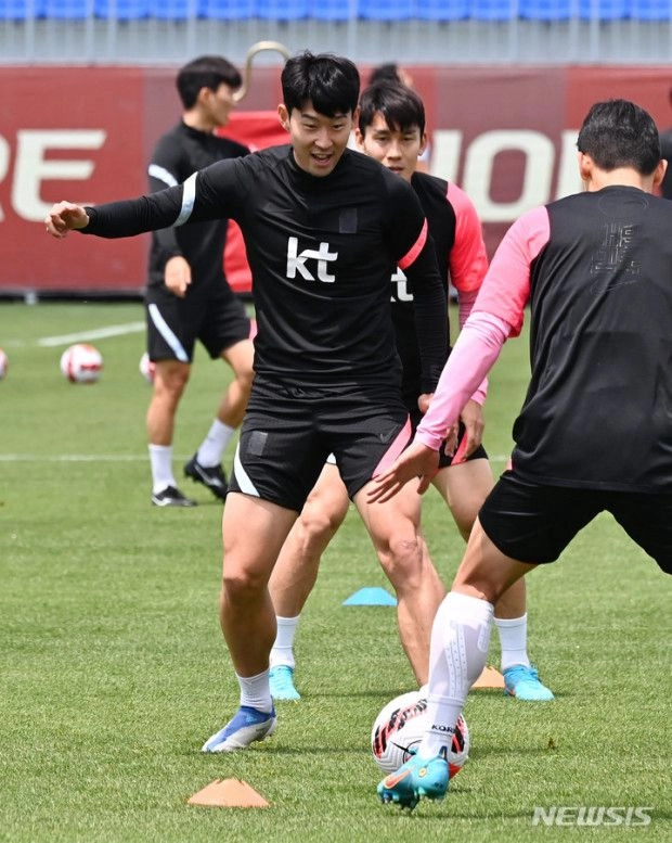 나이키 대한민국 축구 국가대표팀 선수지급용 국대 트레이닝 드릴탑 새제품 이미지