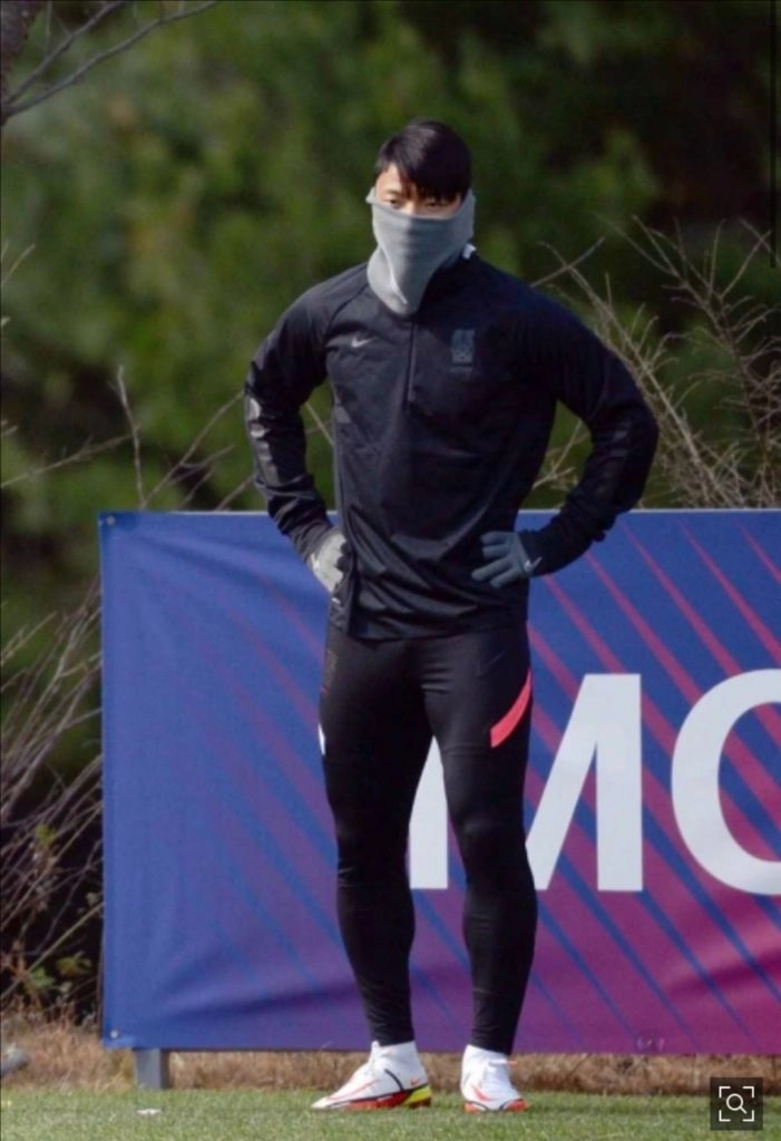 나이키 대한민국 축구 국가대표 선수용 국대 테크니컬팬츠 트레이닝 긴바지 이미지