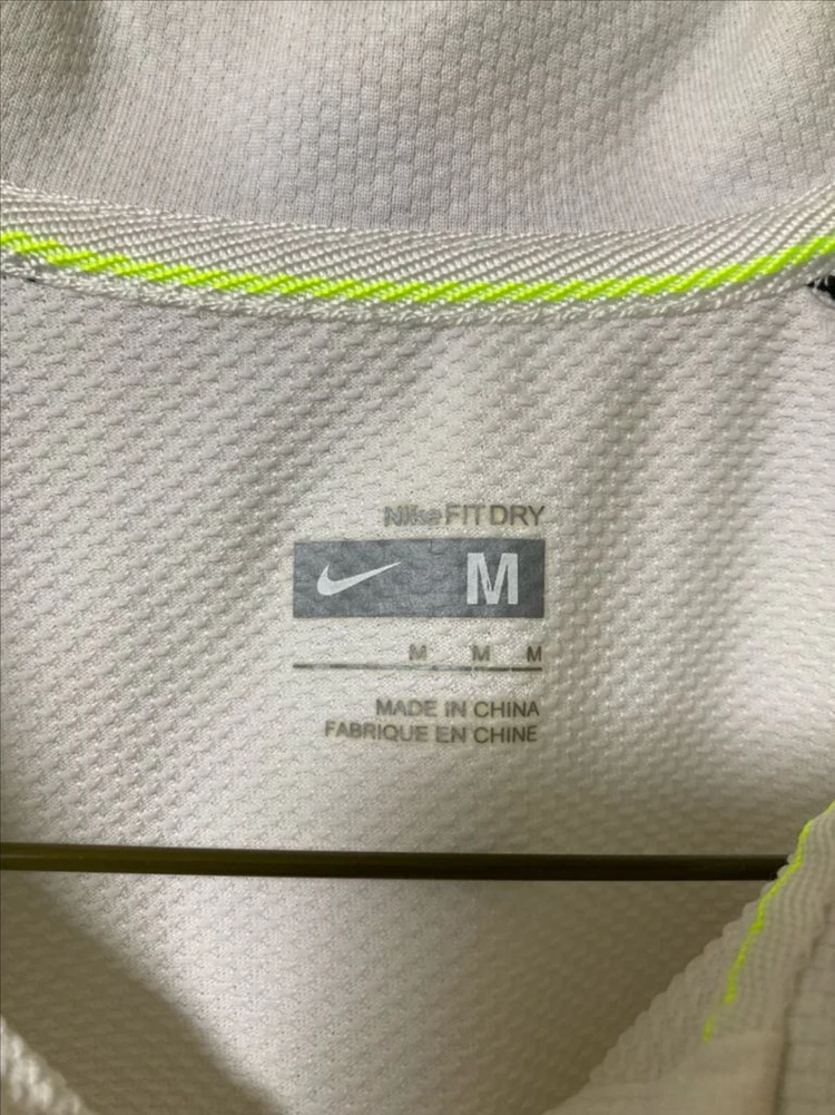 나이키 여성 드라이핏 카라 반팔 티셔츠 M 화이트 이미지
