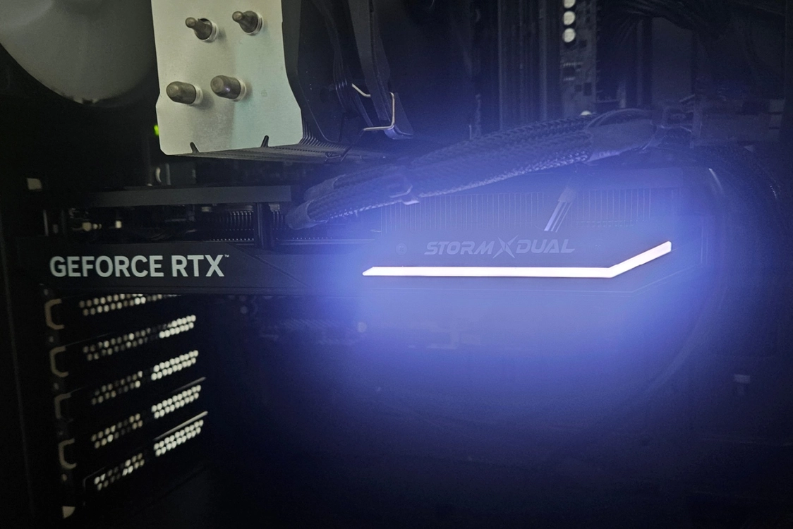 이엠텍 RTX 4060 Ti STORM X Dual OC D6 8GB - 안심되는 중고거래