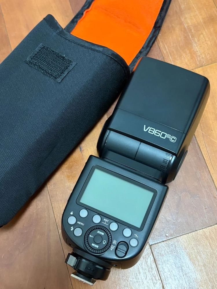 S급 상태 고독스 GODOX V860III 플래시 캐논용 풀박 이미지