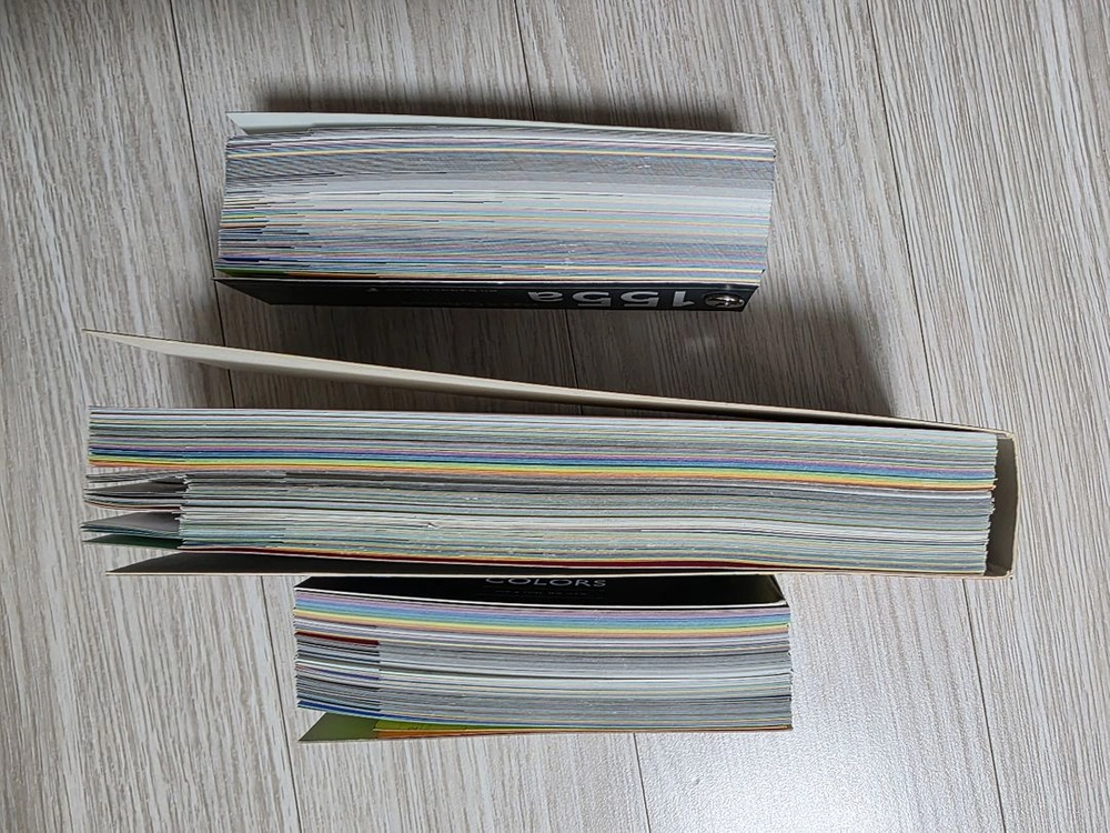 컬러리스트 실기 준비물 종이나라 200색 컬러칩, KS195, KS155a 일괄, 물감2개 이미지