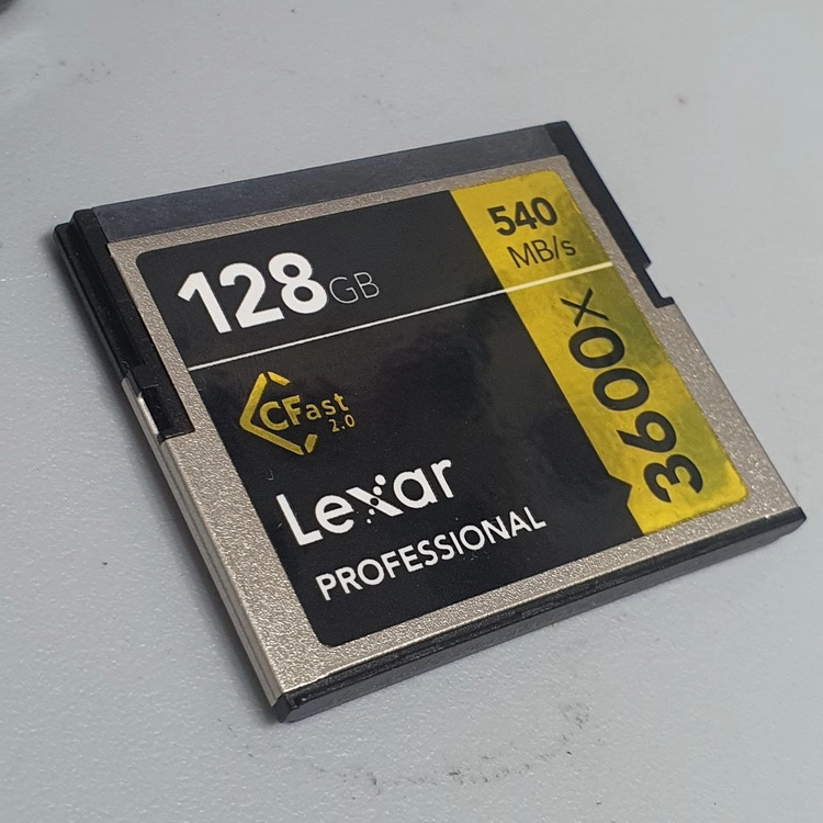 Lexar CFast 64GB/128GB 메모리카드 + 리더기 이미지