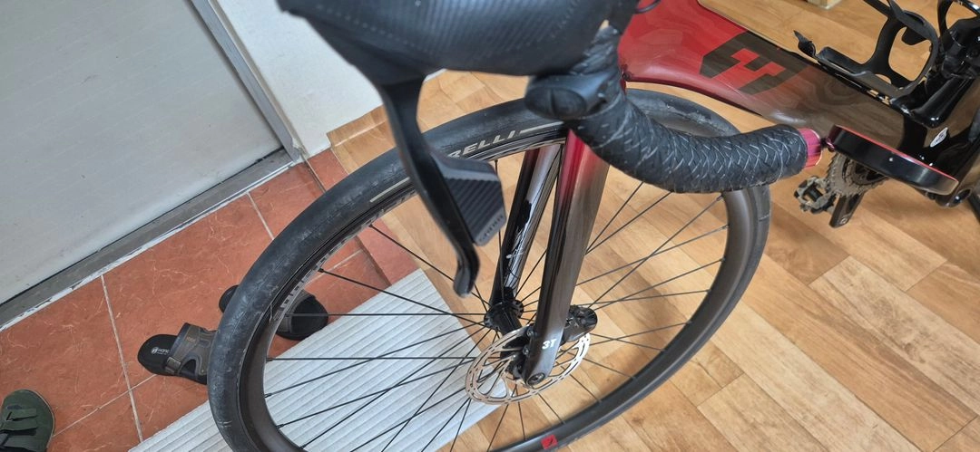3T STRADA. di2 스트라다 로드바이크 자전거 이미지