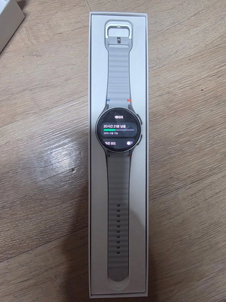갤럭시 워치7 44mm lte 실버 - 안심되는 중고거래