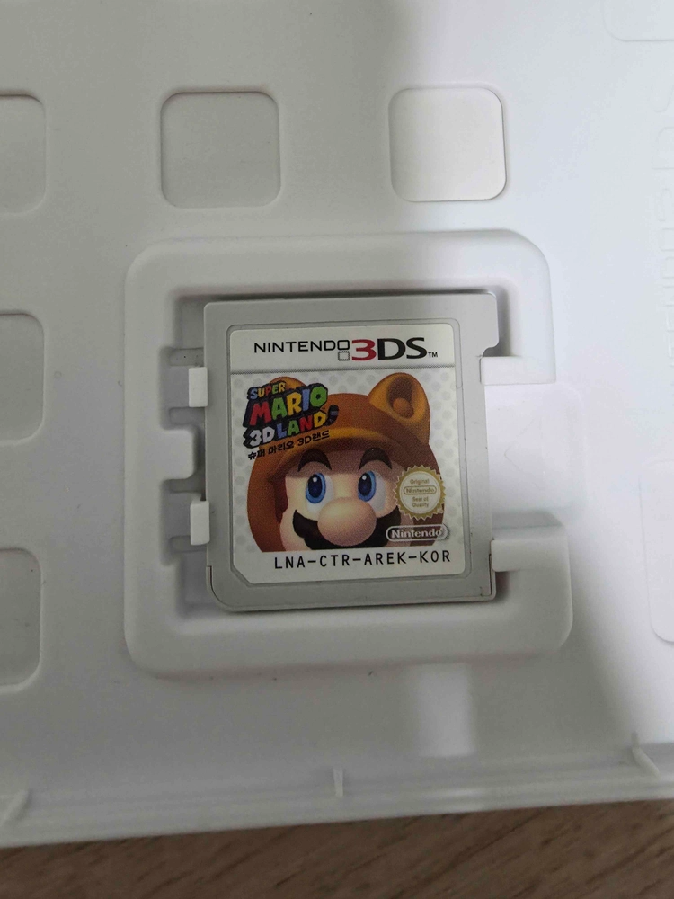닌텐도 3DS 게임칩 이미지