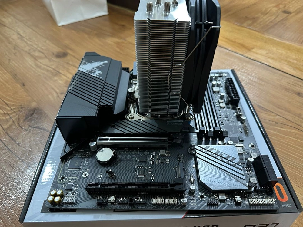 i5-13400F (cpu)+ B760M AORUS ELITE DDR(메인보드)5 + PALADIN400(쿨러)세트 - 안심되는 중고거래
