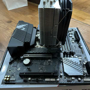 i5-13400F (cpu)+ B760M AORUS ELITE DDR(메인보드)5 + PALADIN400(쿨러)세트 이미지