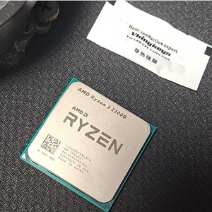 라이젠 2200G 4코어 4쓰레드 VEGA8 내장그래픽 포함 CPU + 미사용 써멀구리스 이미지