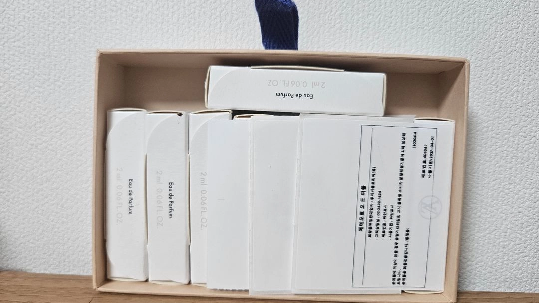 국문/루이비통 향수 디스커버리 이미지