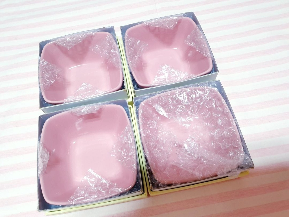 르크루제 코바찌(미니 정사각 볼) 이미지