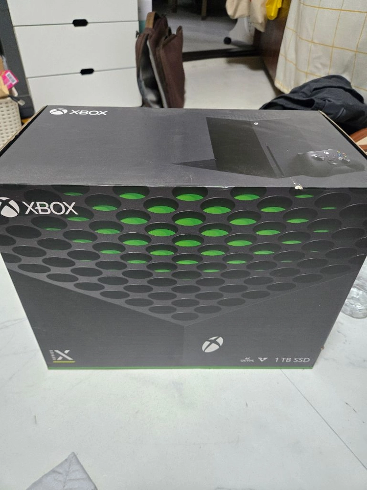 xbox시리즈 x 미개봉 판매합니다 이미지