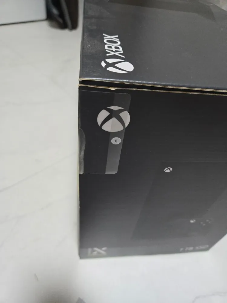xbox시리즈 x 미개봉 판매합니다 이미지