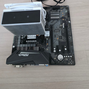 인텔 i7 9700k+ b360m pro4 메인보드 + nvme 256g 판매합니다. 이미지