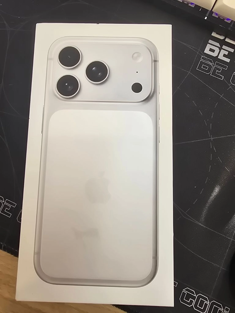 아이폰 17 프로 256 GB - 안심되는 중고거래