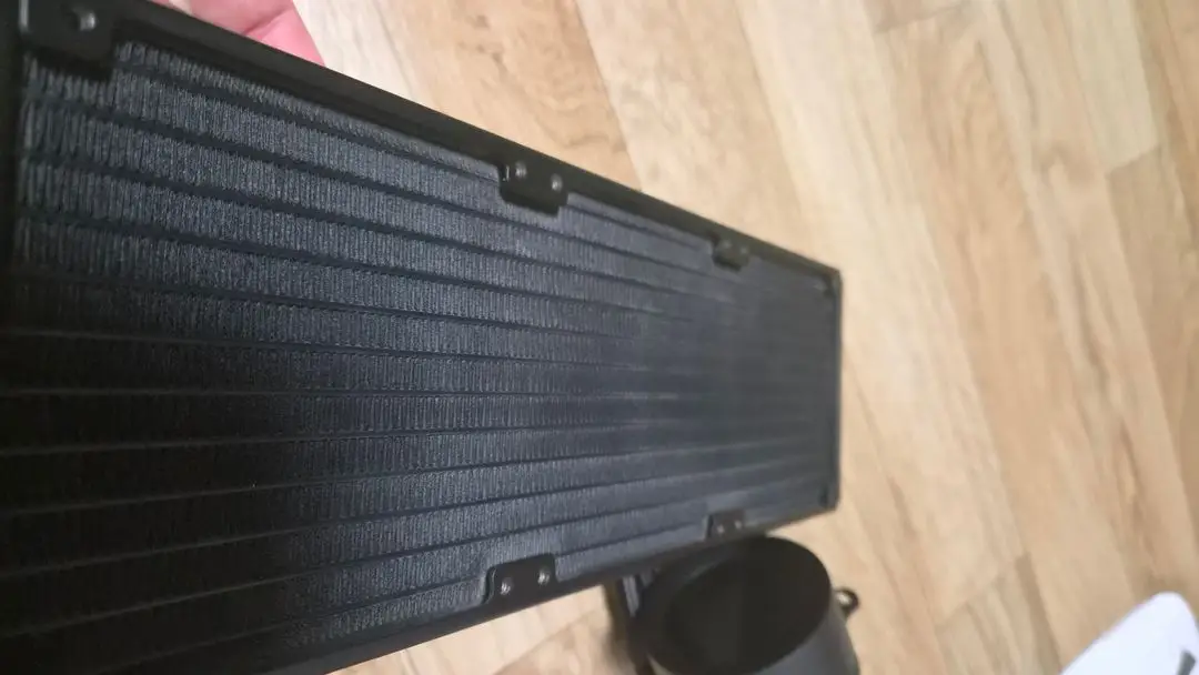 NZXT 크라켄 Z73 이미지