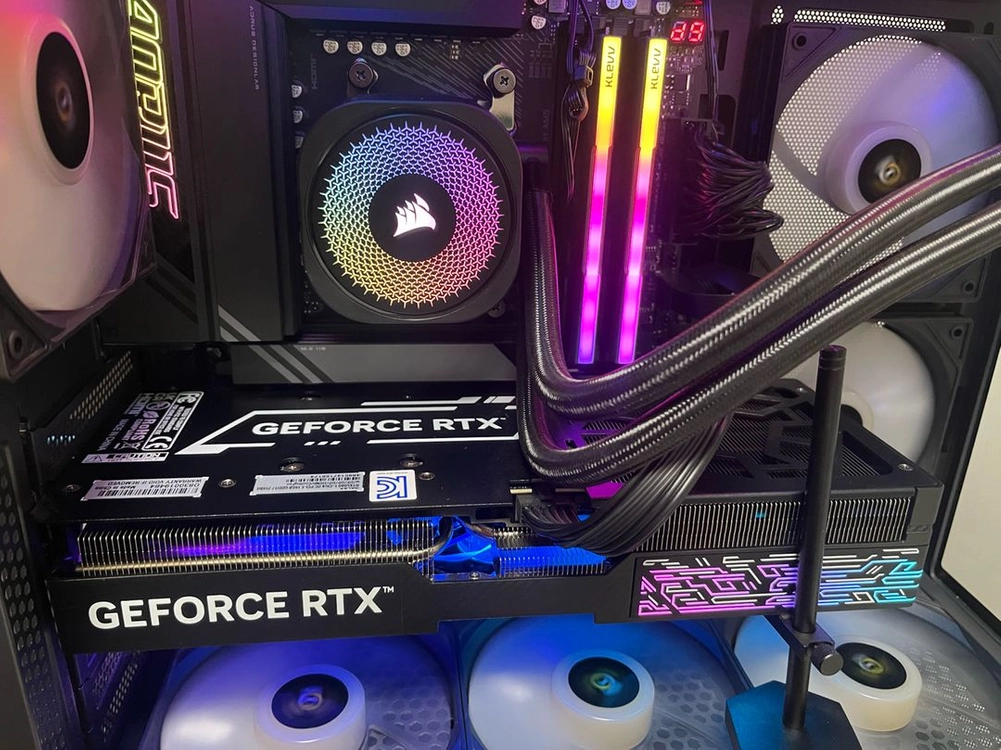 갤럭시 rtx5080 팝니다 이미지