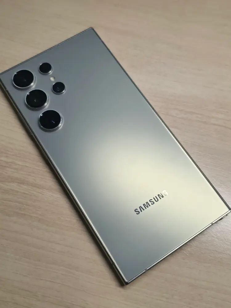 갤럭시 S24 울트라 256GB 이미지