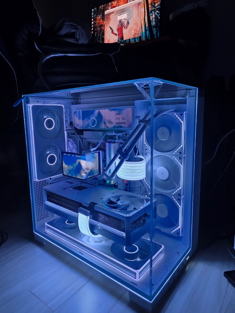 라이젠9 9950X3D 96GB RTX5090 아스트랄PC 팝니다 이미지