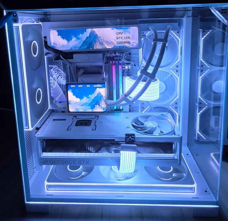 라이젠9 9950X3D 96GB RTX5090 아스트랄PC 팝니다 이미지