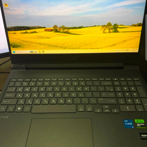 hp빅터스16 게이밍 노트북, rtx4060, ddr5 16gb, 165hz+윈도우정품+무선마우스+게이밍패드 이미지