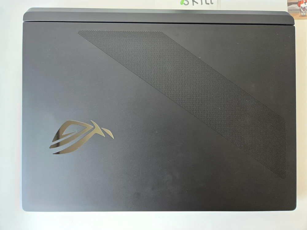 하이엔드 노트북. 에이수스 2025 ROG STRIX SCAR 18 G835LX-SA041W 이미지