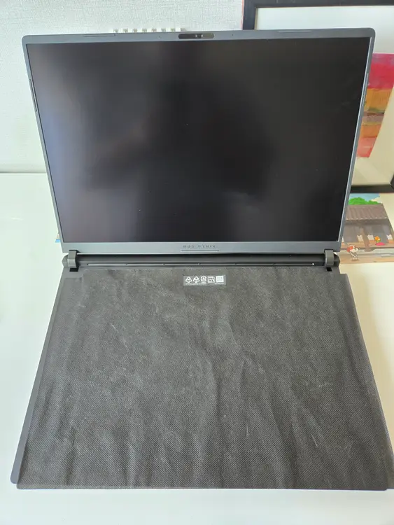 하이엔드 노트북. 에이수스 2025 ROG STRIX SCAR 18 G835LX-SA041W 이미지