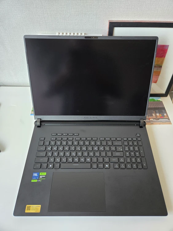 하이엔드 노트북. 에이수스 2025 ROG STRIX SCAR 18 G835LX-SA041W 이미지
