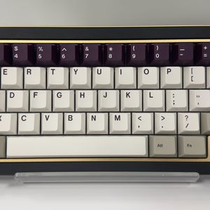 80Retros GB65 커스텀키보드 팝니다. 이미지