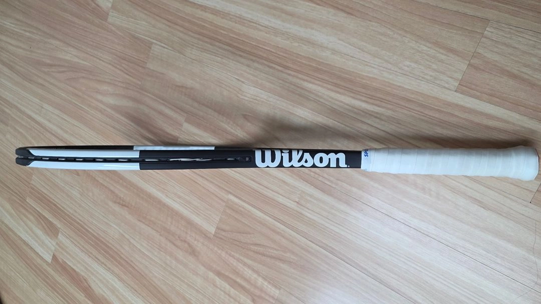 (가격내림)WILSON PRO STAFF 97 테니스 라켓과 전용 가방 이미지