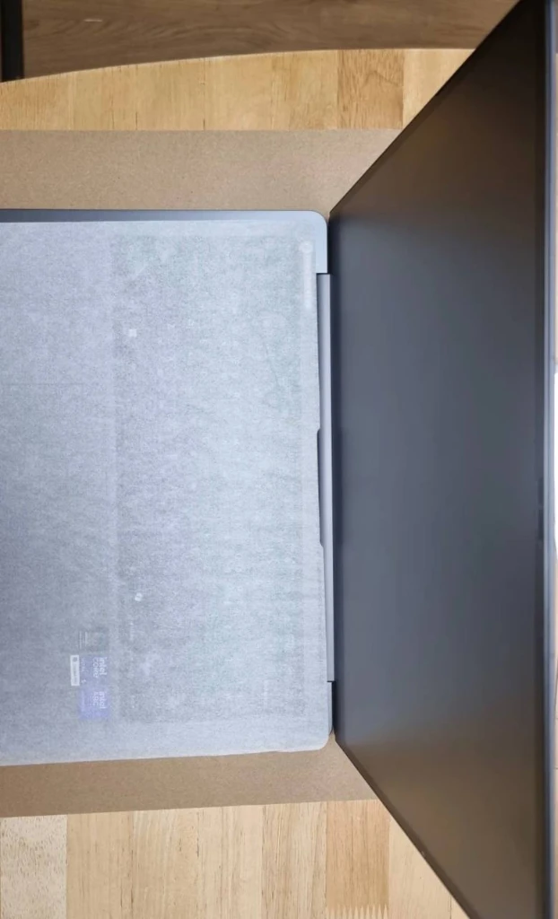 갤럭시북6 프로 NT940XJG- K51AG 메모리16gb 저장장치256gb 14인치 (단순개봉) 이미지
